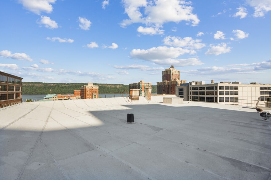 More Photos Of 63-65 Main St, Yonkers Office For Sale