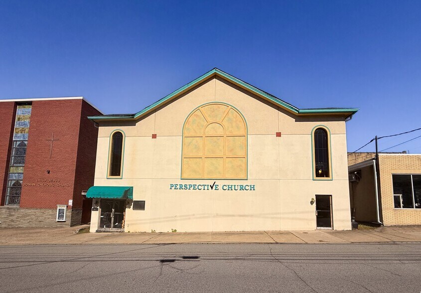 Primary Photo Of 66 Broad St, Pittston Religious Facility For Sale