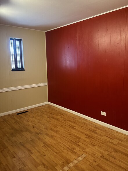 More Photos Of 1400 Sunset Ave, Waukegan Office For Sale