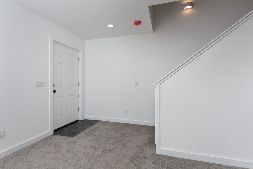 More Photos Of 3061 Odell Hwy, Hood River Specialty For Sale