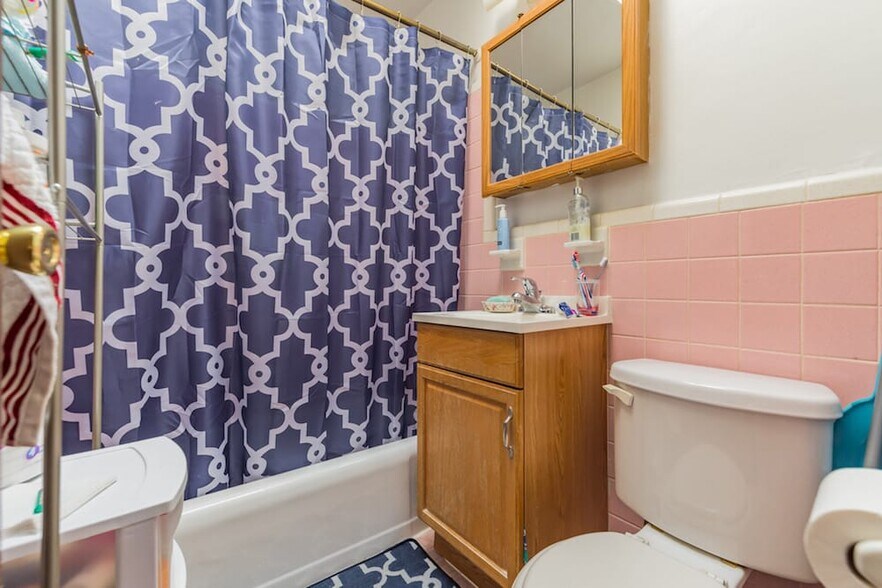 More Photos Of 6919 Walker St, Philadelphia Apartments For Sale