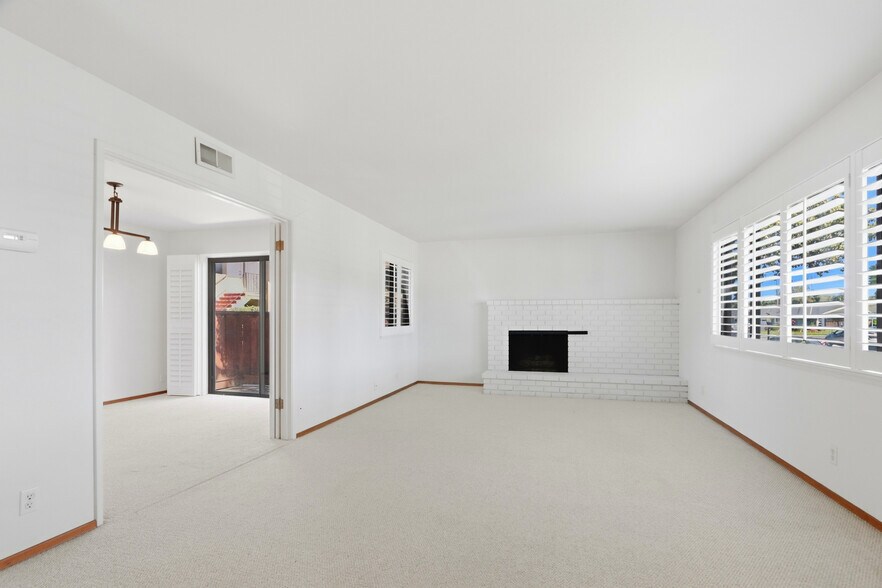 More Photos Of 94 Roxbury St, Santa Clara Apartments For Sale