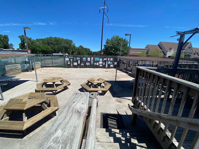 More Photos Of 1803 Main St, Green Bay Bar For Sale