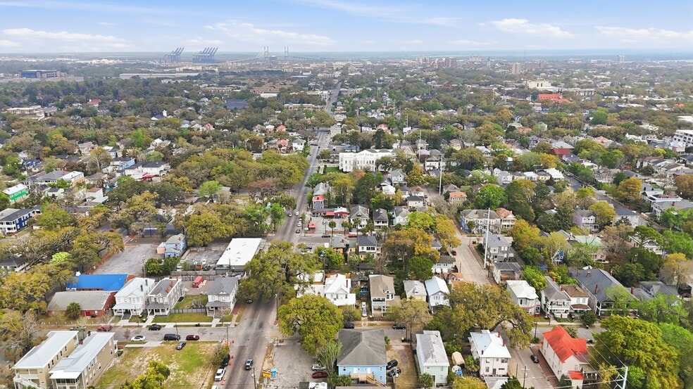 More Photos Of 309 W 41st St, Savannah Multifamily For Sale