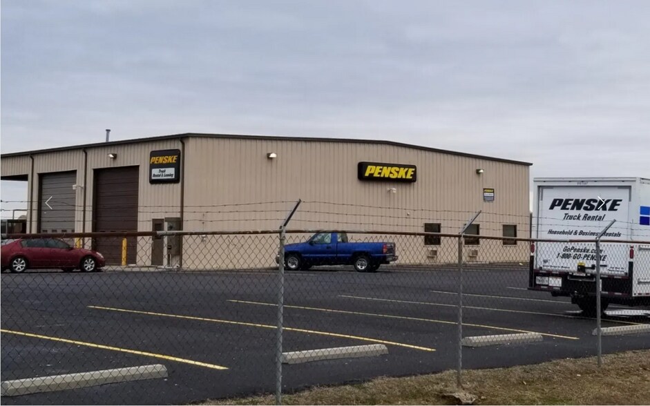 More Photos Of 1912 Pembroke Rd, Hopkinsville Warehouse For Sale