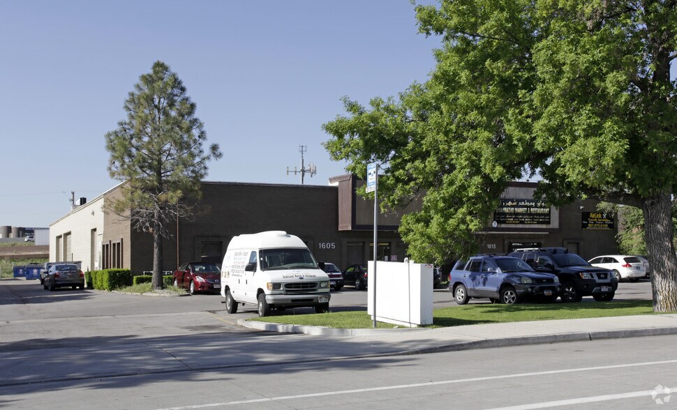 More Photos Of 1605 W 2100, Salt Lake City Light Distribution For Sale