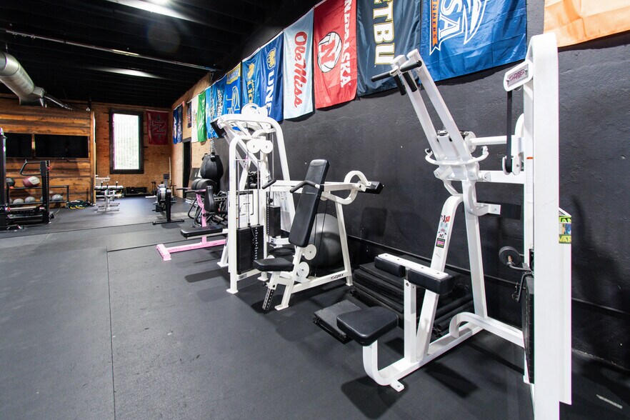 More Photos Of 16 E Main St, Troy Health Club For Sale