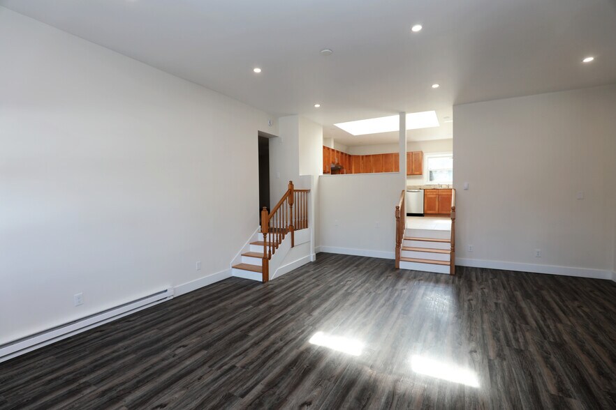 More Photos Of 14311 Route 9W, Ravena Apartments For Sale