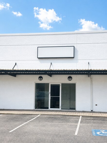 Primary Photo Of 7627 Leonardtown Rd, Hughesville Storefront Retail Office For Lease