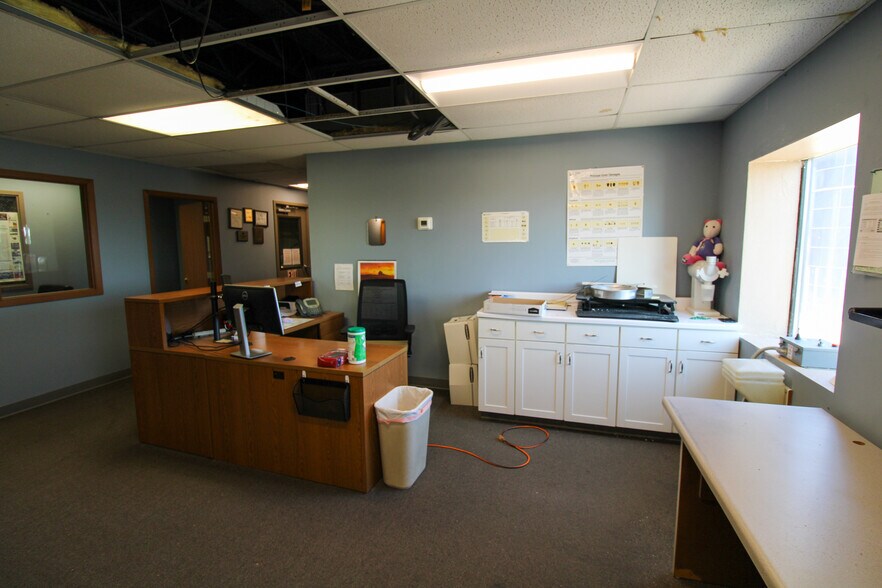 More Photos Of 6059 159th St, Galva Food Processing For Sale