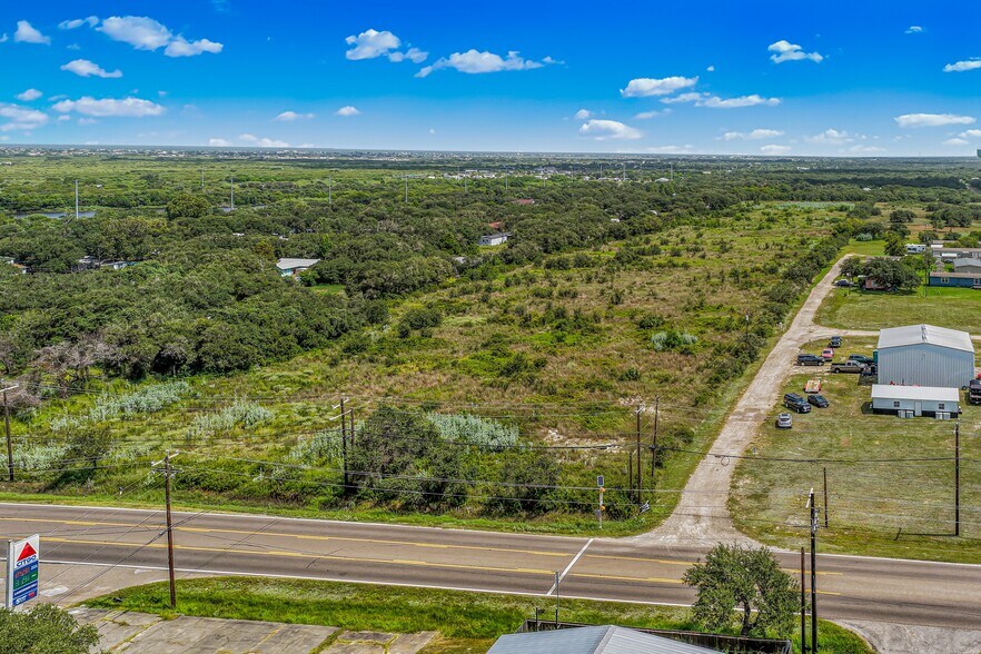 More Photos Of 2020 Market st, Rockport Land For Sale