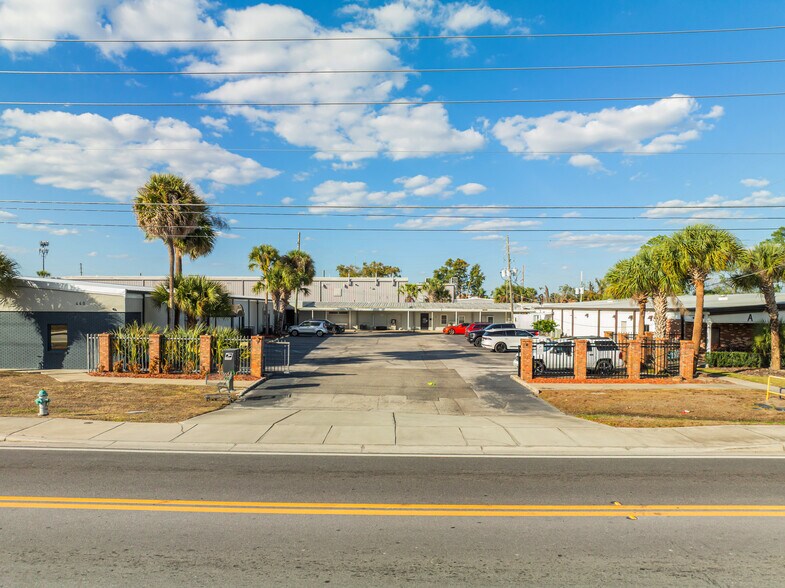 More Photos Of 440 Plumosa Ave, Casselberry Warehouse For Lease