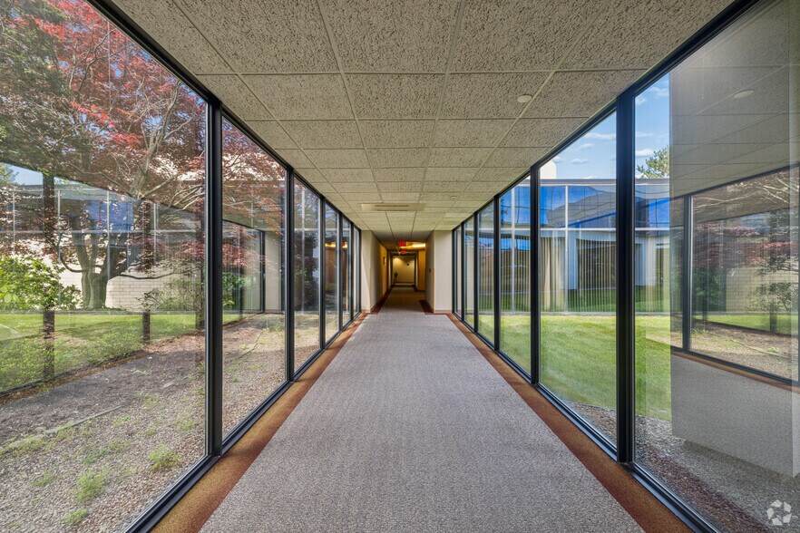 More Photos Of 1 Redcom Ctr, Victor Office For Sale