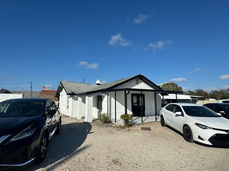 More Photos Of 16313 US Highway 19 N, Clearwater Land For Lease