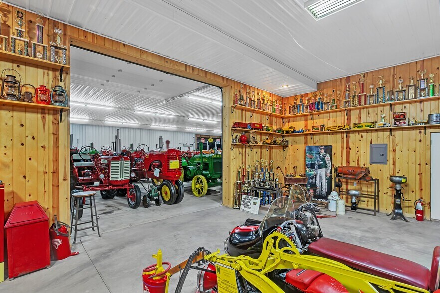 More Photos Of 6225 Lark Rd NW, Sauk Rapids Warehouse For Lease