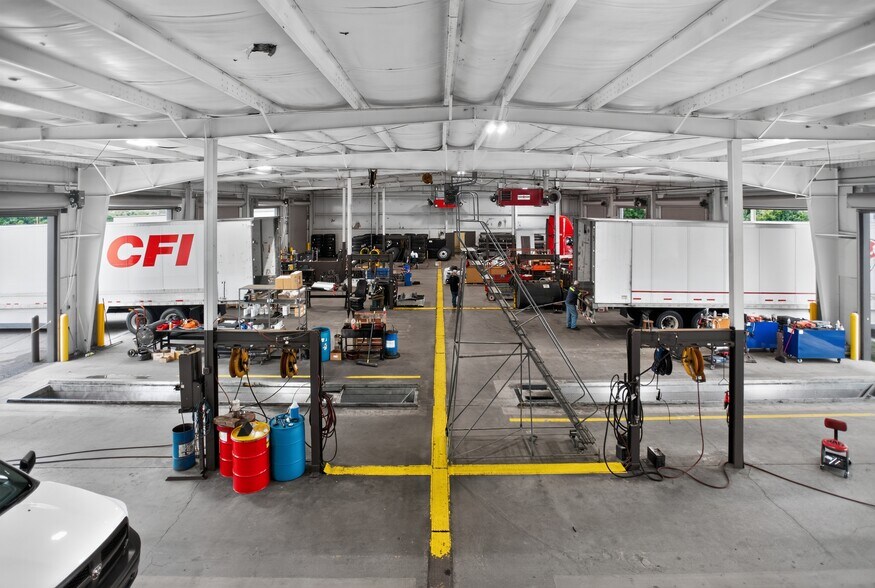 More Photos Of 908 Eastern Star Road Ext, Kingsport Distribution For Lease