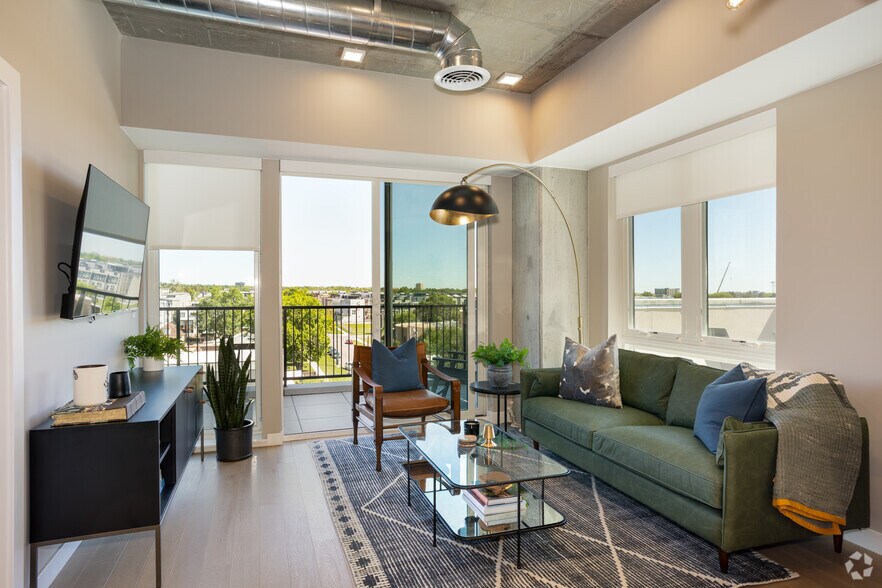 More Photos Of 1515 Julian St, Denver Apartments For Lease
