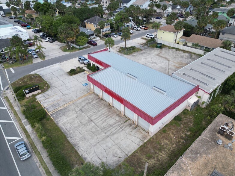 More Photos Of 815 S 3rd St, Jacksonville Beach Auto Repair For Lease