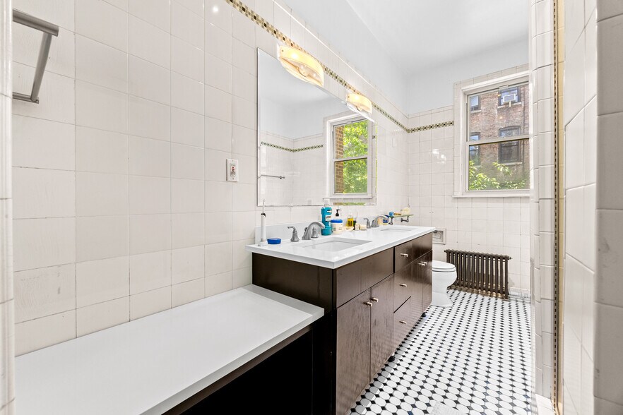 More Photos Of 311 W 78th St, New York Apartments For Sale