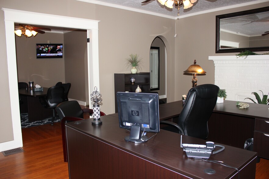 More Photos Of 1292 N Highland Ave, Jackson Office Residential For Lease