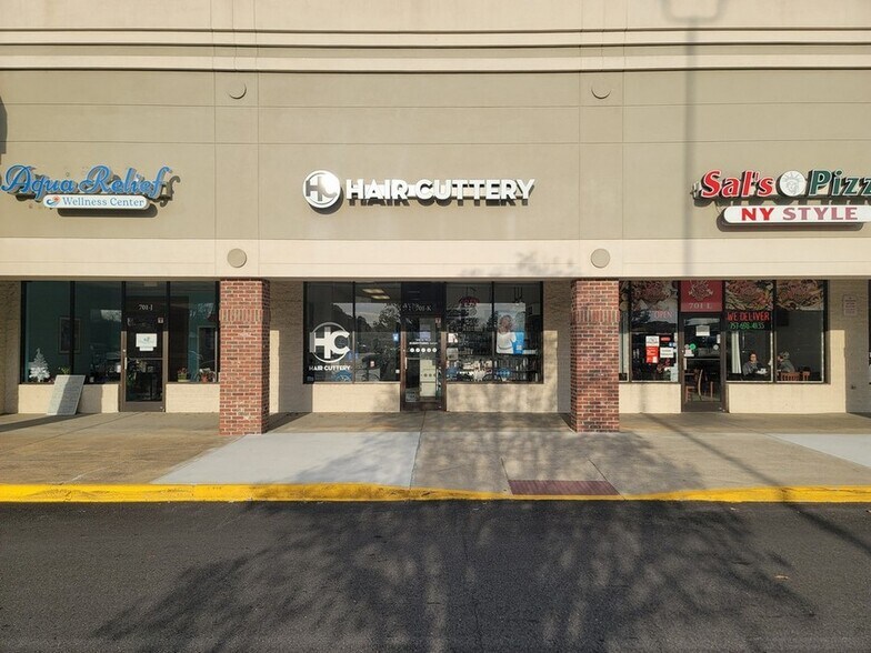 More Photos Of 701 N Battlefield Blvd, Chesapeake Unknown For Lease