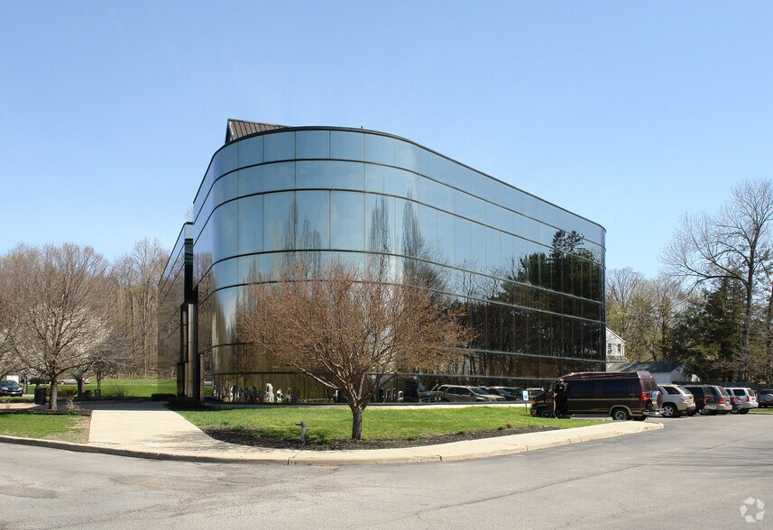 More Photos Of 103 Executive Dr, New Windsor Township Medical For Lease