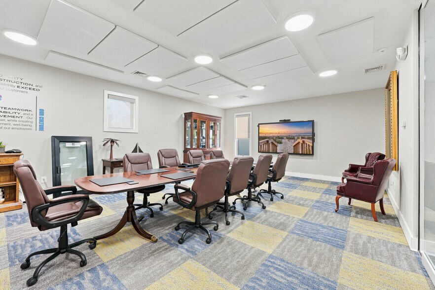 More Photos Of 9250 Highway 17 Byp, Murrells Inlet Office For Sale
