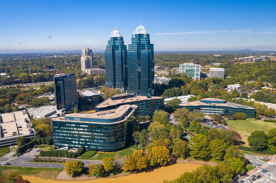 More Photos Of 1 Concourse Pky NE, Atlanta Office For Sale