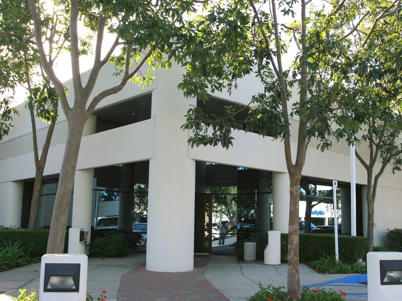 Primary Photo Of 213 Technology Dr, Irvine Unknown For Lease