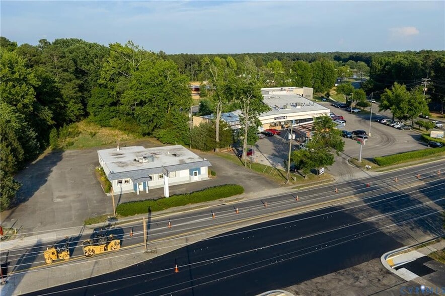 More Photos Of 519 S Washington Hwy, Ashland General Retail For Sale
