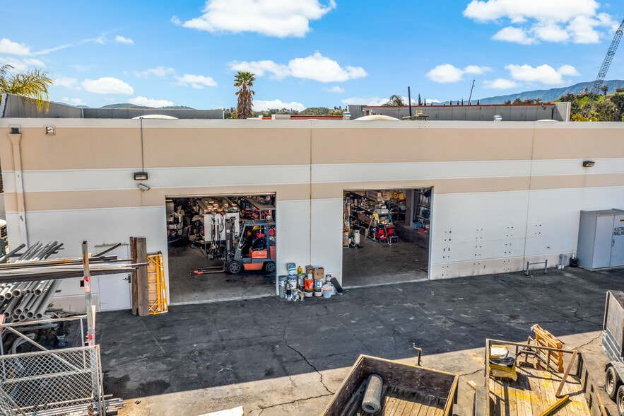 More Photos Of 18345 Pasadena St, Lake Elsinore Manufacturing For Sale