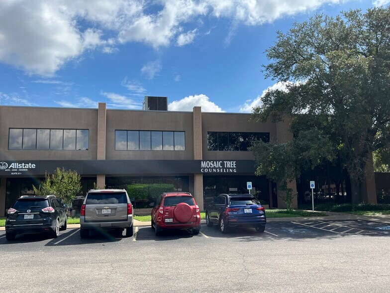 More Photos Of 2600 N Gessner Rd, Houston Medical For Lease