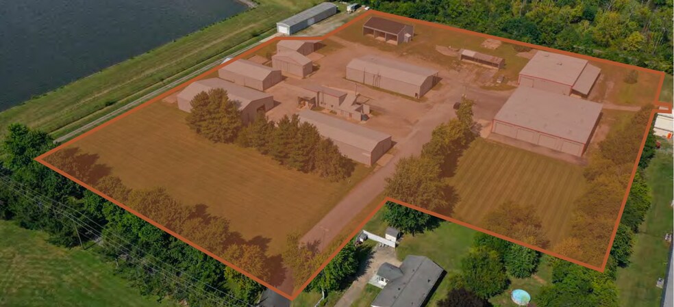 More Photos Of 1200 Lakeview Ave, Washington Court House Manufacturing For Lease