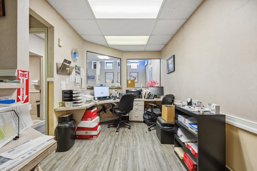 More Photos Of 207 Prospect Park SW, Brooklyn Apartments For Lease