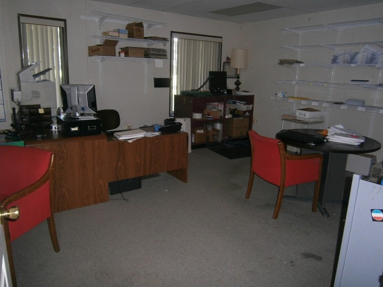 More Photos Of 1540 Kuser Rd, Hamilton Medical For Sale