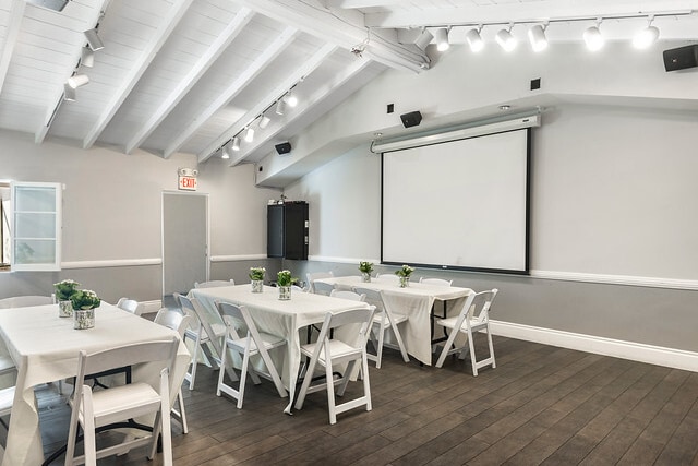 More Photos Of 1062 S Robertson Blvd, Los Angeles Religious Facility For Lease