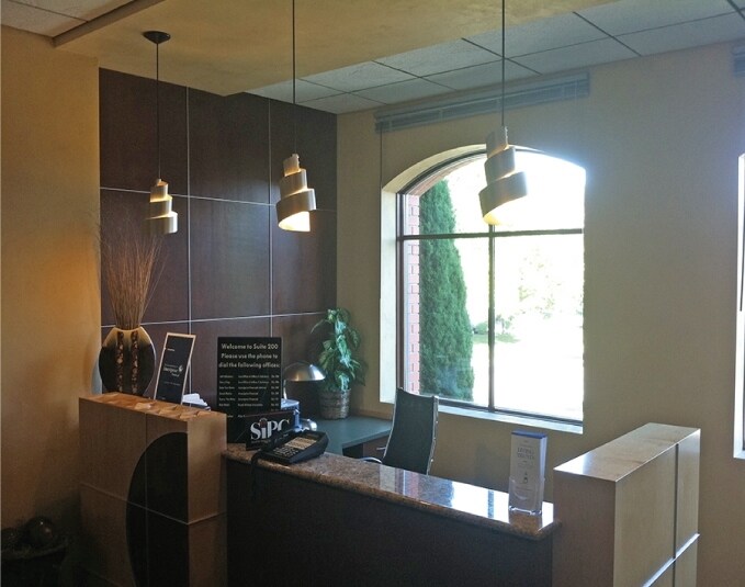 More Photos Of 4725 Village Plaza Loop, Eugene Office For Sale