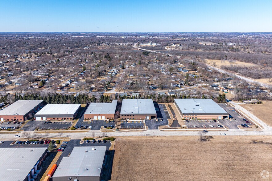 More Photos Of 1425 Nagel Blvd, Batavia Warehouse For Sale