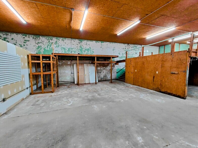 More Photos Of 105 Marigold St, Rocky Mount General Retail For Sale