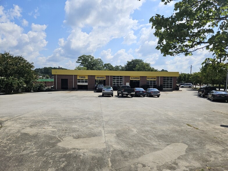 More Photos Of 3943 Old Austell Rd, Powder Springs Auto Repair For Sale