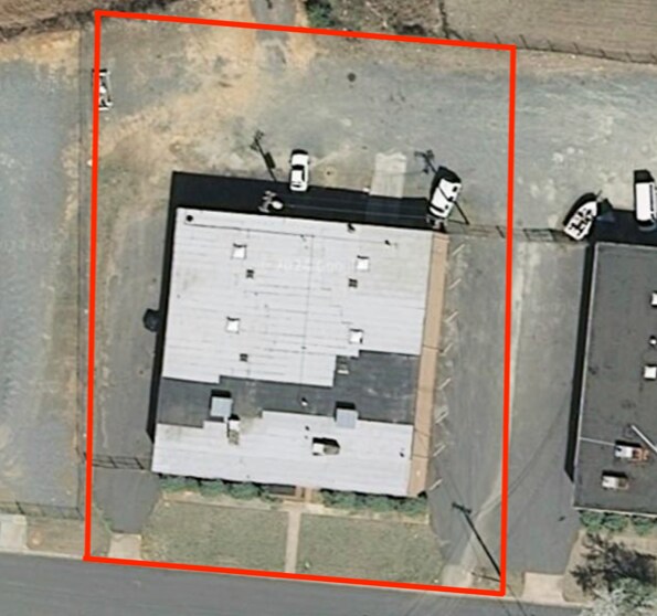 More Photos Of 3721 Atmore St, Charlotte Warehouse For Lease