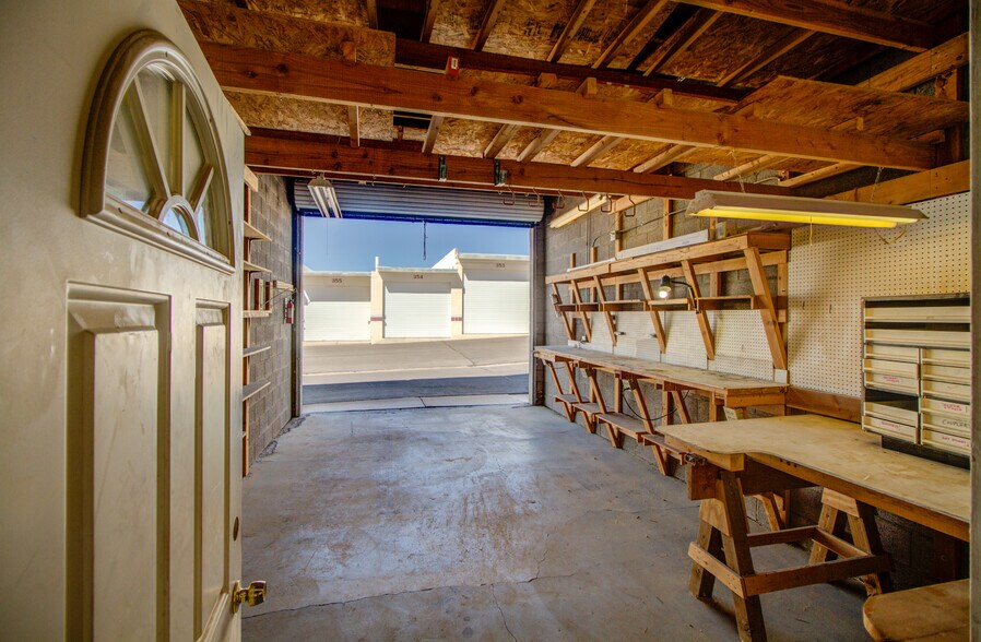 More Photos Of 686 Wells Rd, Boulder City Warehouse For Sale