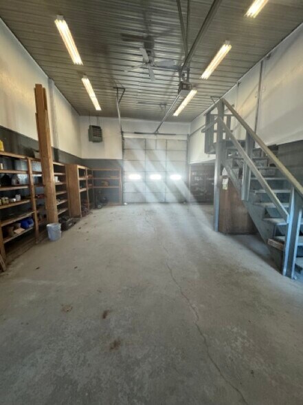 More Photos Of 628 South St, Hoosick Falls Specialty For Sale