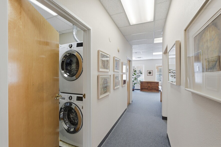 More Photos Of 2074 Galisteo St, Santa Fe Medical For Sale