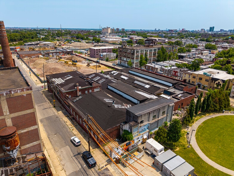 More Photos Of 2101 W Clearfield St, Philadelphia Warehouse For Sale