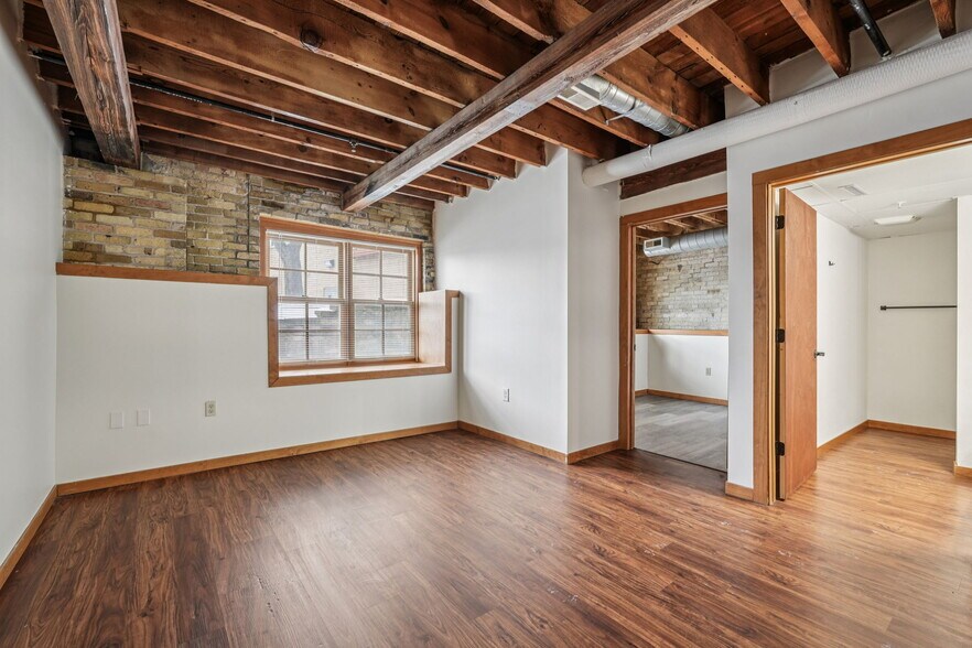 More Photos Of 134 Main St, Racine Apartments For Sale