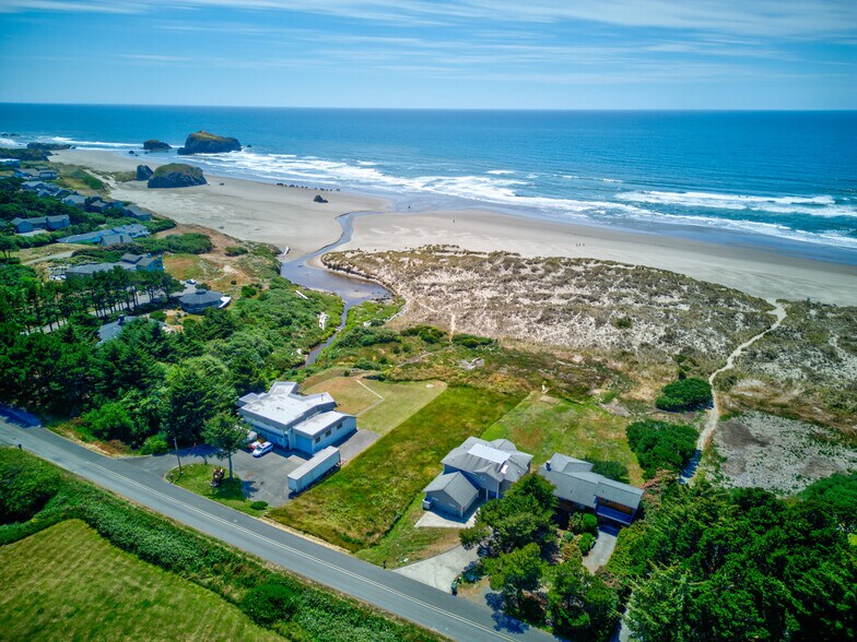 More Photos Of 3446 Beach Loop Dr SW, Bandon Land For Sale