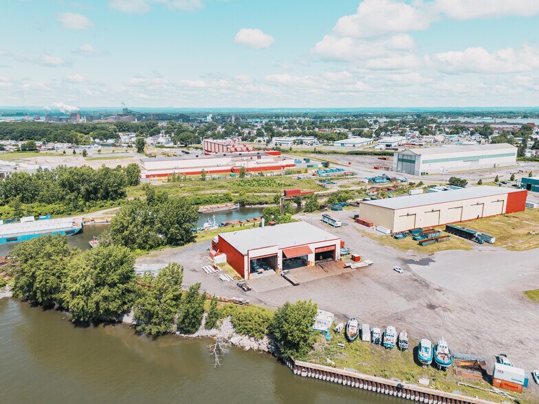 Primary Photo Of 1905 Rue Émile Bernard, Sorel-tracy Industrial For Sale