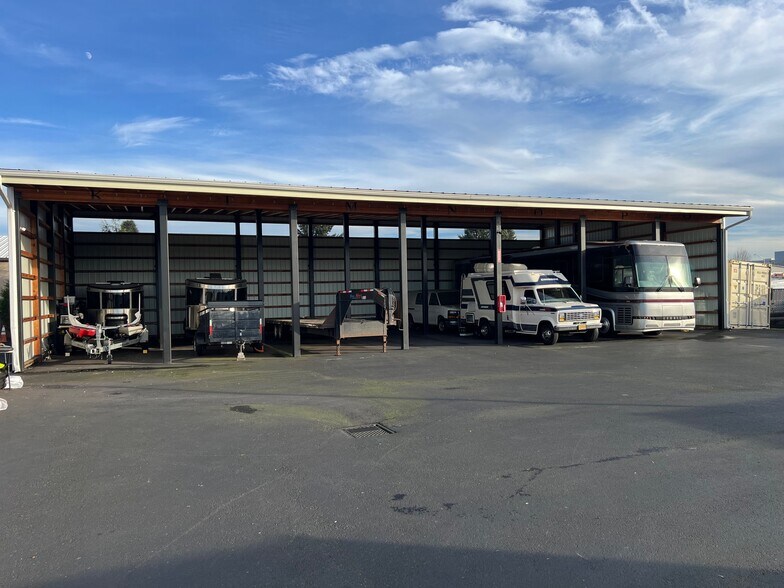 More Photos Of 6209 NE 121st Ave, Vancouver Warehouse For Sale