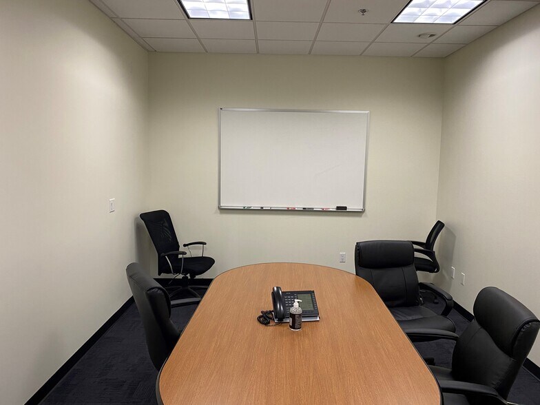 More Photos Of 38 SW Commerce Ave, Grand Rapids Office For Lease